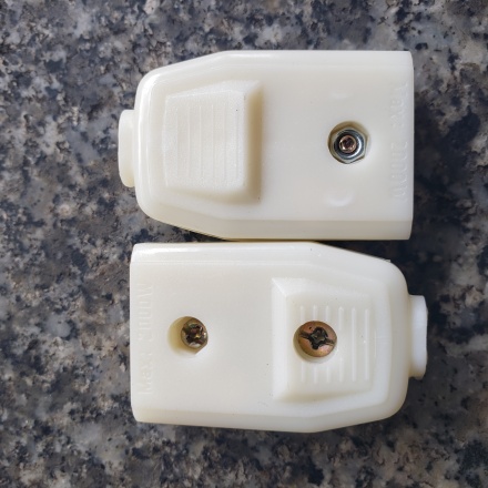 Phích cắm đơn 1 lỗ, phích cắm âm